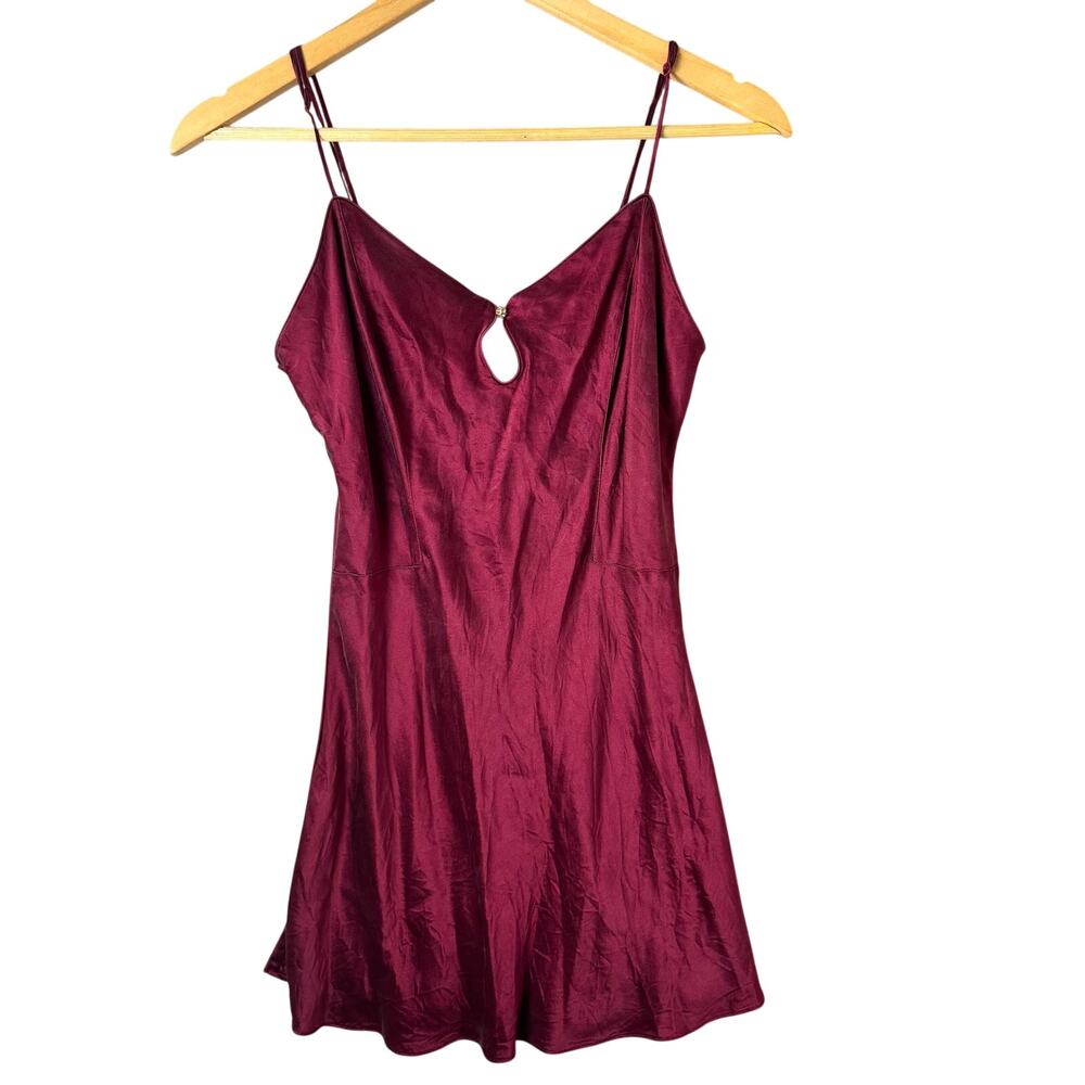 Vintage 90s Victorias Secret 100% Silk Red Slip Dress Mini Women’s Size Small